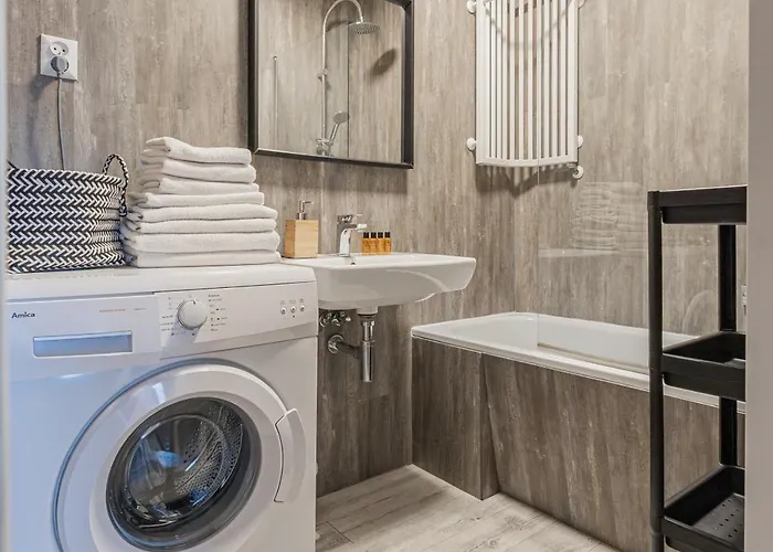 Lägenhet Chill - Budzetowy Komfort Z Widokiem Na Morze Sopot